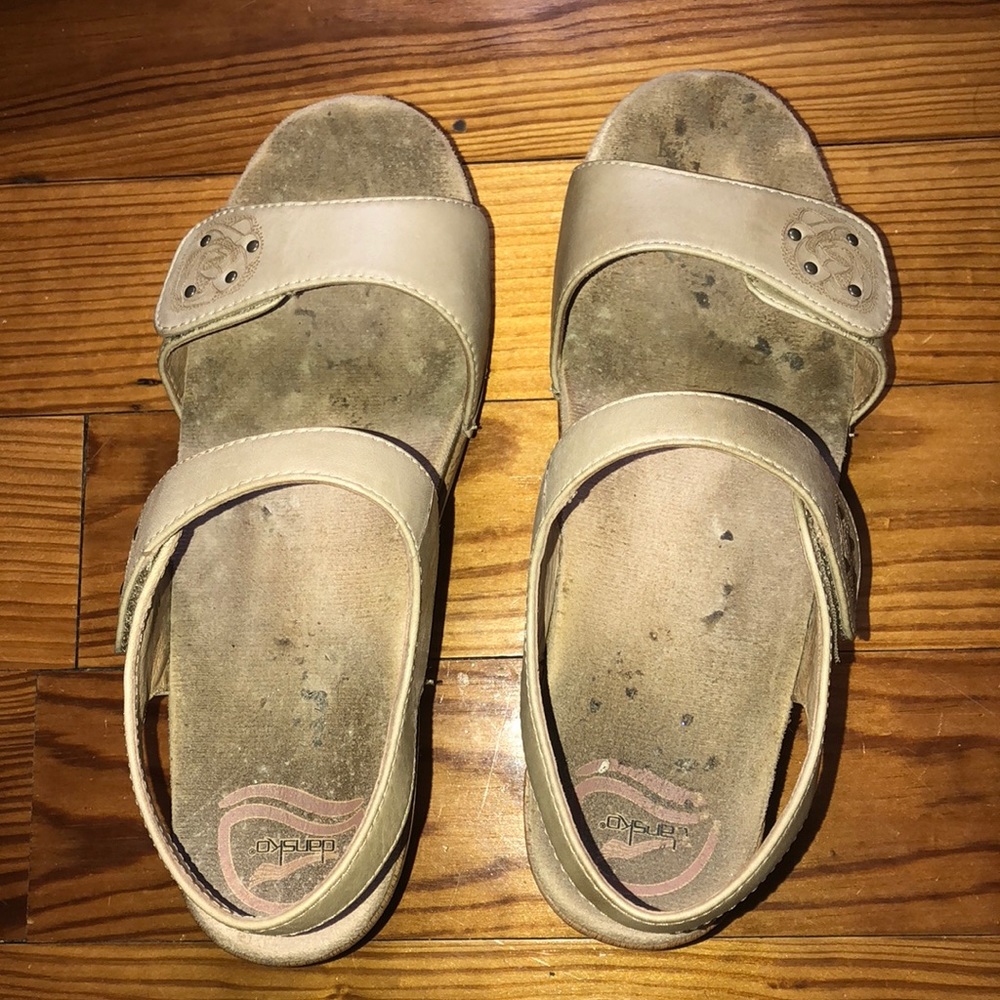 Women’s Dansko sandals